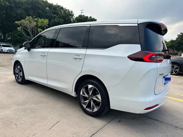GAC Trumpchi M6 — Фото автомобиля 4