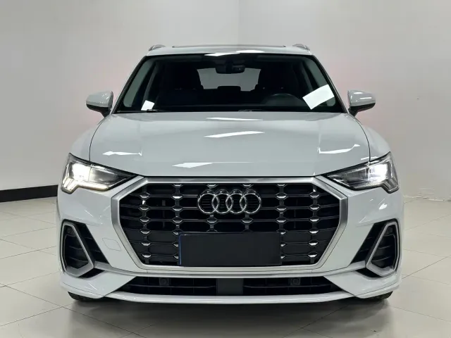 Audi Q3 — Фото автомобиля 2