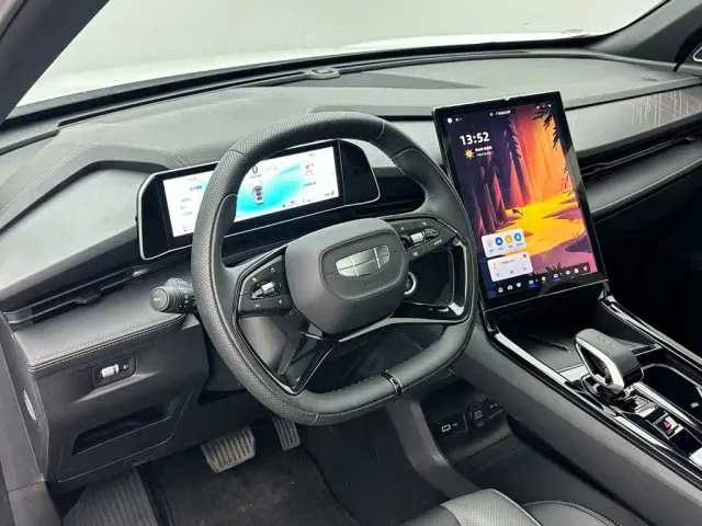 Geely Boyue — Фото автомобиля 20