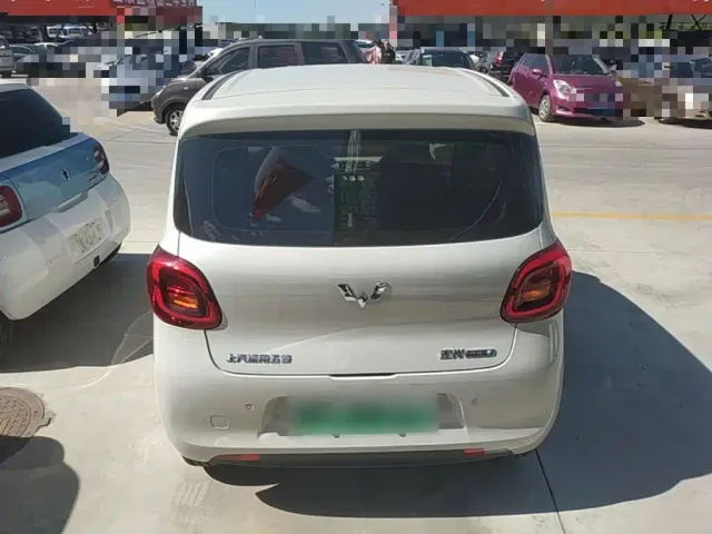 Wuling Hongguang Mini EV — Фото автомобиля 5