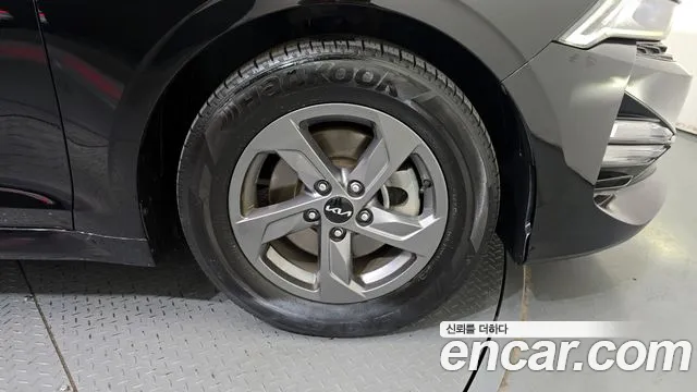 Kia K5 K5 3 поколение 2.0 LPI(Для проката) — Фото автомобиля 21