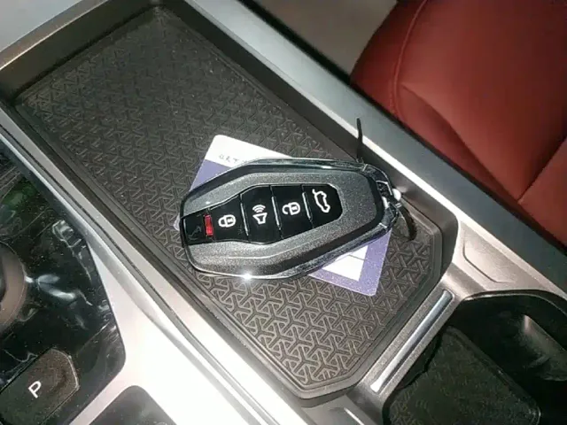 Jetour X70 Plus — Фото автомобиля 8