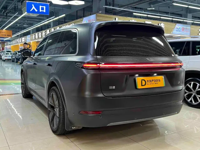 Li Auto L9 — Фото автомобиля 3