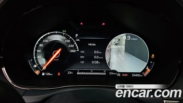 Genesis GV70 — Фото автомобиля 11