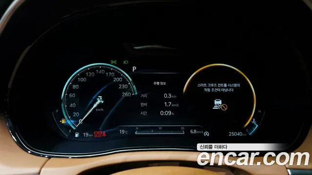 Genesis GV70 — Фото автомобиля 11