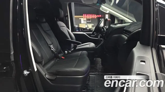 Hyundai Staria — Фото автомобиля 16