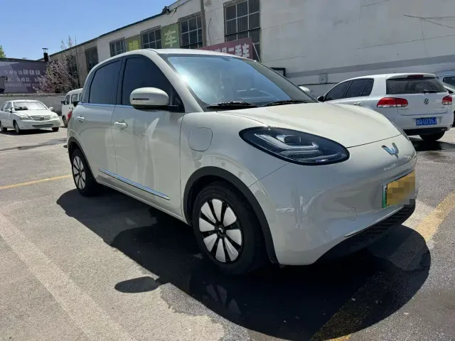 Wuling Bingo — Фото автомобиля 3