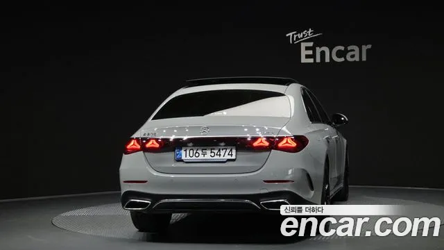 Mercedes-Benz E-Class E-класс W214 E300 4MATIC AMG Line Premier Special — Фото автомобиля 4