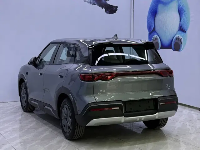 BYD Yuan UP — Фото автомобиля 6