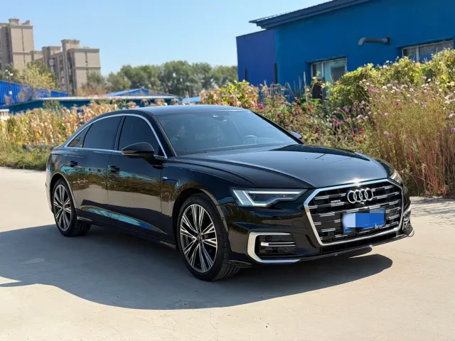 Audi A6L — Фото автомобиля 3