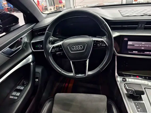 Audi A6L — Фото автомобиля 6