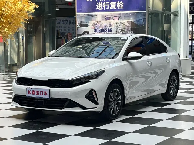 Фотография автомобиля — Kia K3
