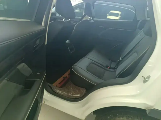 Haval H6 — Фото автомобиля 16