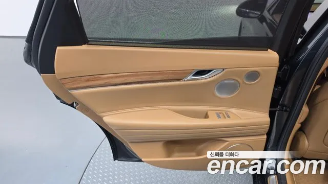 Genesis G80 RG3 — Фото автомобиля 14