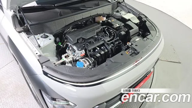 Hyundai Kona Kona (SX2) Бензин 2.0 2WD — Фото автомобиля 6