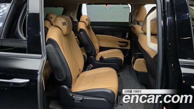 Kia Carnival 4th Gen — Фото автомобиля 12