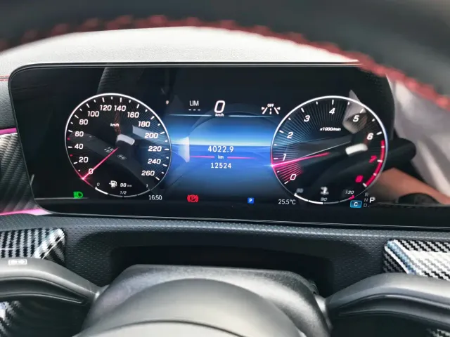 Mercedes-Benz A-Class — Фото автомобиля 17