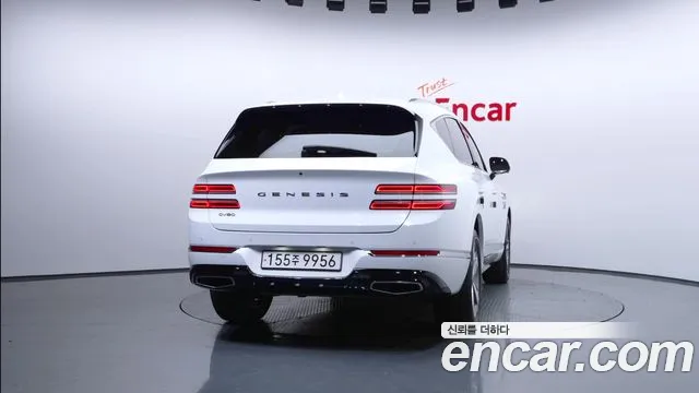 Genesis GV80 2.5T Бензин 2WD — Фото автомобиля 4