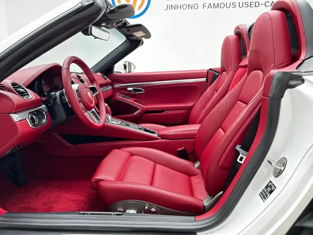 Porsche 718 — Фото автомобиля 7