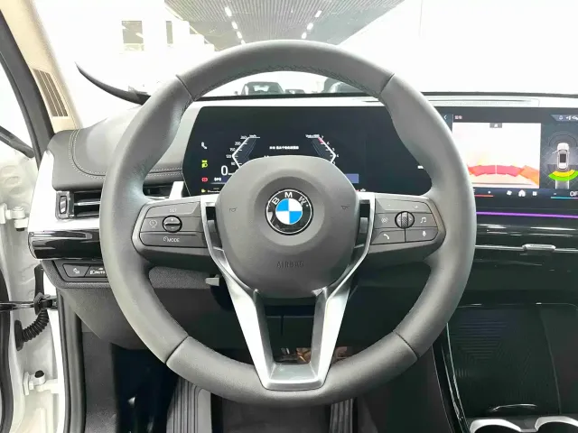 BMW X1 — Фото автомобиля 8