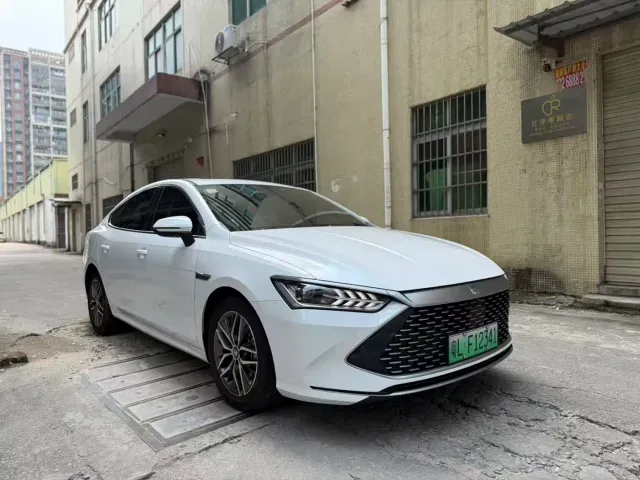 BYD Qin PLUS — Фото автомобиля 3