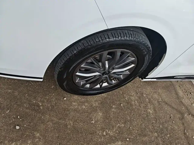 Bestune Besturn M9 — Фото автомобиля 22