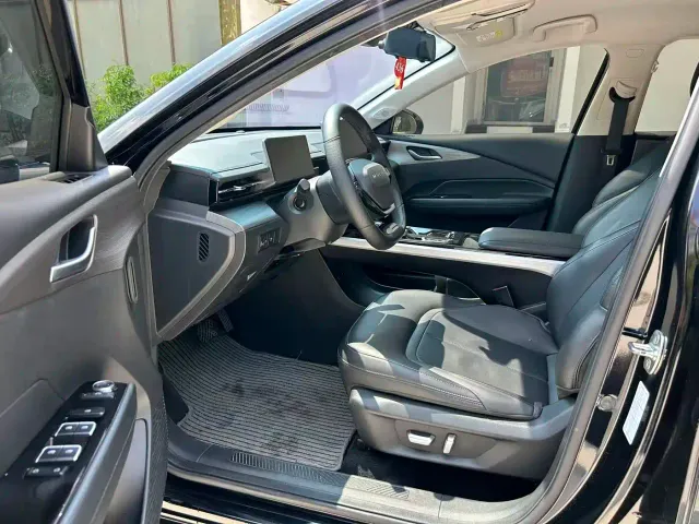 Wuling Starlight — Фото автомобиля 4