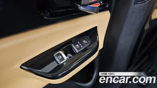 Kia Carnival 4th Gen — Фото автомобиля 25