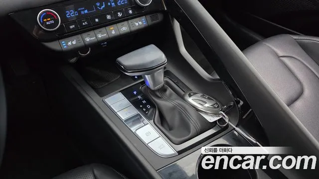 Hyundai Avante CN7 — Фото автомобиля 9