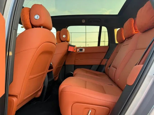 Li Auto Li Auto L6 2024 Pro — Фото автомобиля 12