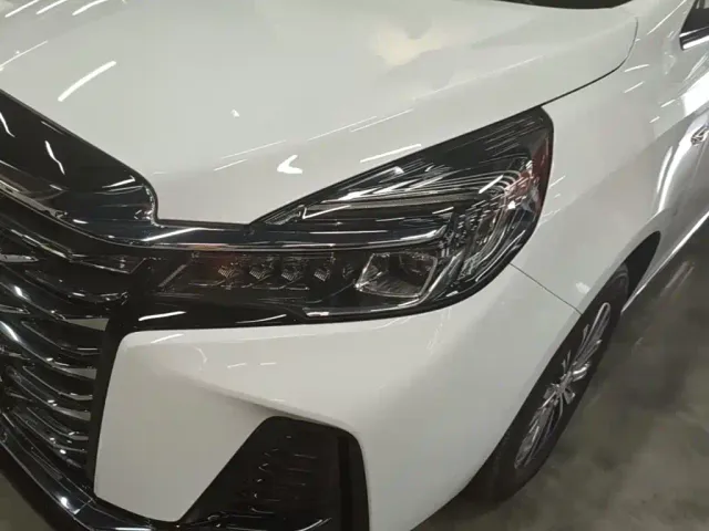 Buick Buick GL8 2023 Facelift Land Business Class Luxury — Фото автомобиля 23