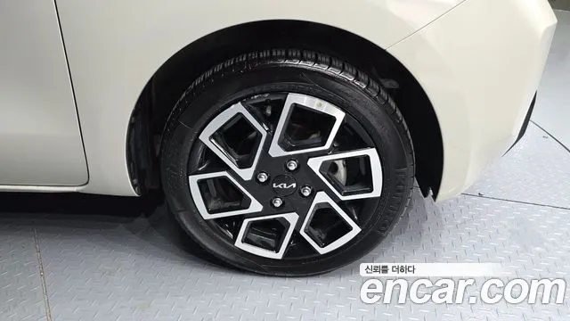 Kia RAY Новый Kia Ray Signature — Фото автомобиля 5