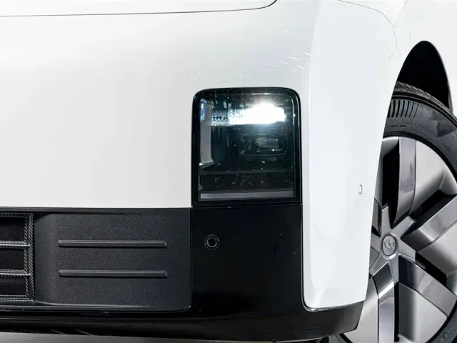 Li Auto MEGA — Фото автомобиля 4