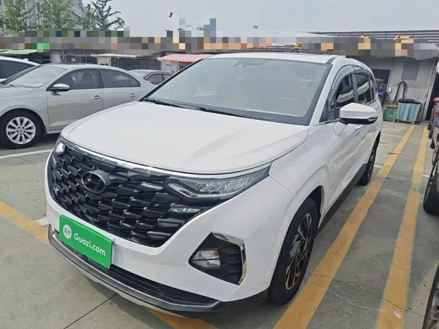 Фотография автомобиля — Hyundai Custo