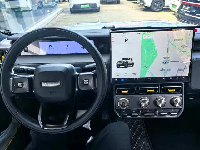 iCAR V23 — Фото автомобиля 7