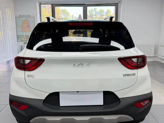 Kia KX1 — Фото автомобиля 4