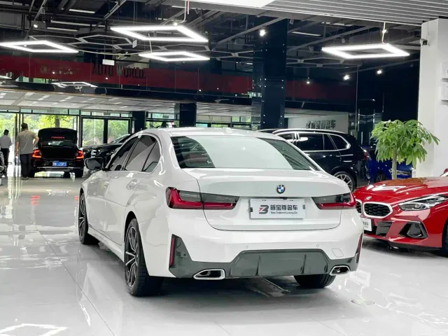 BMW BMW 3 Series 2024 320Li M Sport Package — Фото автомобиля 12