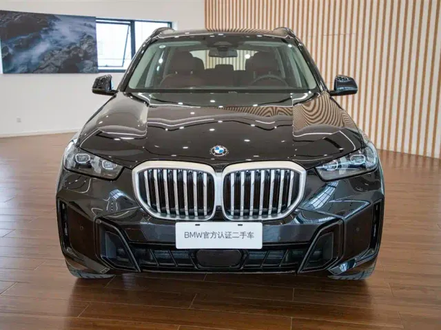BMW X5 — Фото автомобиля 3