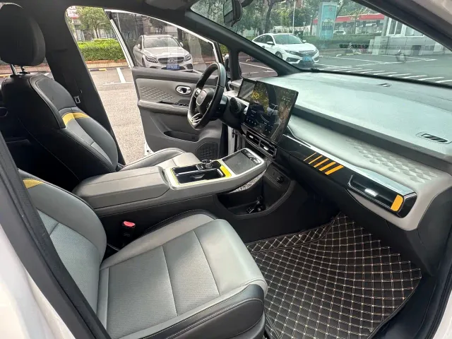 GAC Aion Y — Фото автомобиля 5