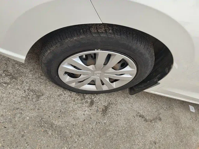 Honda Fit — Фото автомобиля 22