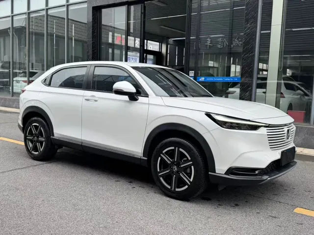 Honda Vezel — Фото автомобиля 3