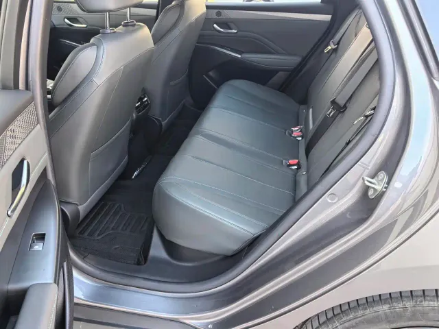 BYD Qin PLUS — Фото автомобиля 12