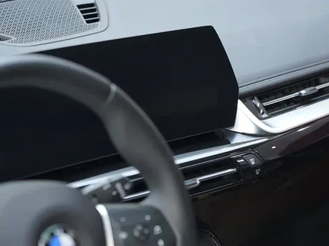 BMW X1 — Фото автомобиля 13