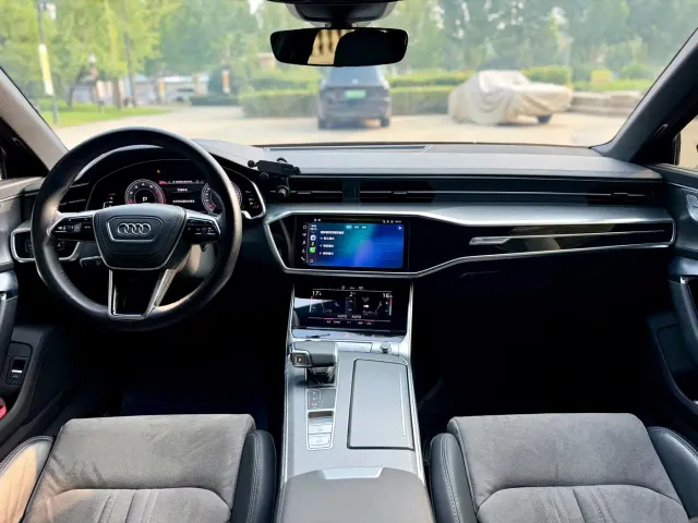 Audi A6L — Фото автомобиля 12