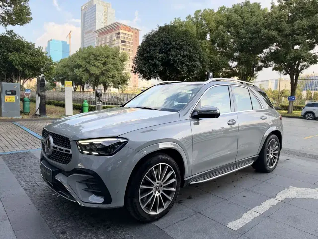 Фотография автомобиля — Mercedes-Benz GLE-Class