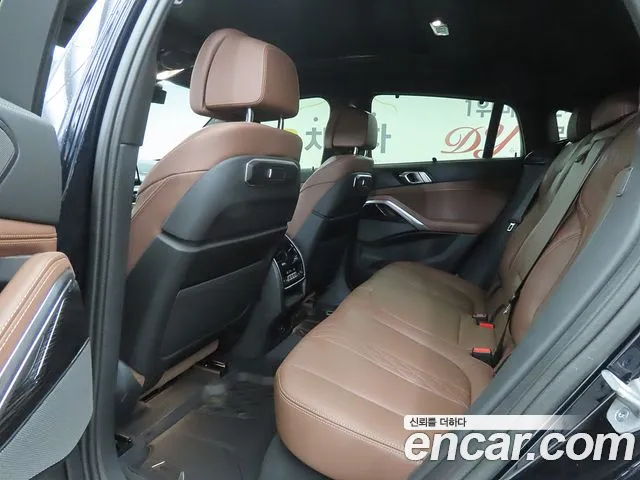 BMW X6 xDrive40i M Sport — Фото автомобиля 6