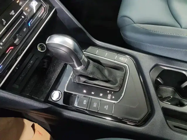 Volkswagen Tharu — Фото автомобиля 13