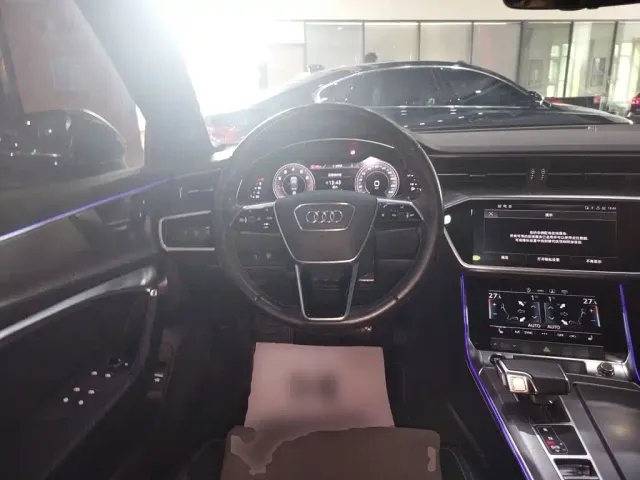 Audi A6L — Фото автомобиля 6