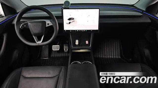 Tesla Model Y — Фото автомобиля 2