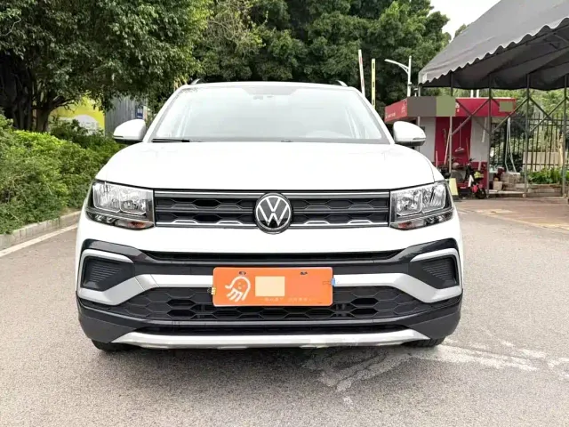 Volkswagen T-Cross — Фото автомобиля 2